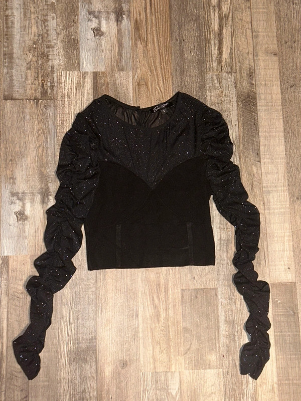 black long sleeve 1