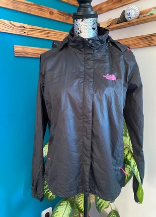 veste imperméable coupe vent noir manteau the north face taille L, marque: The North Face, état: Très bon état, taille: L / 40 / 12, 47,00 €, 50,05 € Protection acheteurs incluse