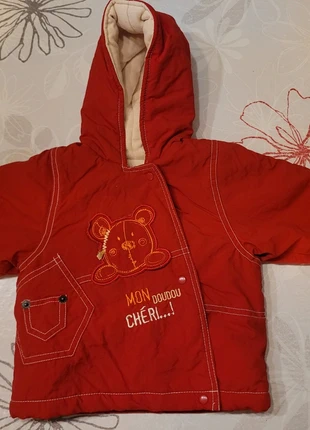 Manteau rouge 3 mois, marke: Absorba, zustand: Sehr gut, größe: 3-6 Monate / 62, 3,00 €, 3,85 € inklusive Vinted-Käuferschutz