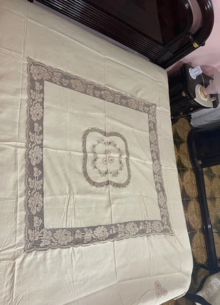 Copriletto in cotone con ricami floreali / Couvre-lit en coton avec broderie florale, estado: Muy bueno, tamaño: 150 x 200 cm, 30,00 €, 32,20 € Protección al comprador incluida