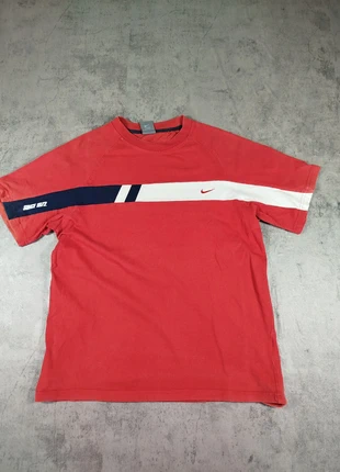 T-shirt/ Maillot manche courte Nike rouge et blanc large M Homme, brand: Nike, condition: Very good, size: M, €10.00, €11.20 includes Buyer Protection Pro