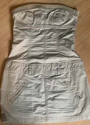 Beige jurk, strak model, estado: Muito bom, tamanho: M / 38 / 10, €28.00, €30.10 inclui Proteção do Comprador