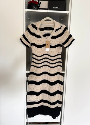 NEU elegantes kleid strick strickkleid gestreift feminine oldmoney sommer midi, condizioni: Nuovo con cartellino, taglia: S / IT 40 / EU 36, €16.00, €17.50 include la Protezione acquisti