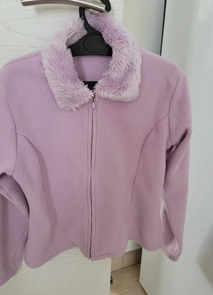 Doudoune polaire violette, merk: Kiabi, staat: Heel goed, maat: 12 jaar / 152 cm, € 3,00, € 3,85 inclusief Kopersbescherming