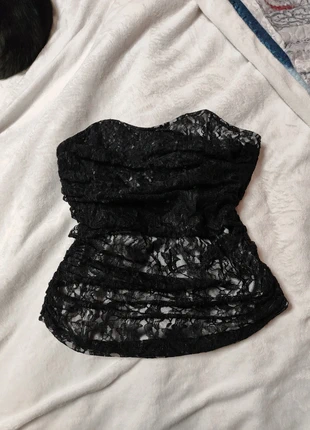 Corpetto/ bustino bianco con raso nero y2k goth alt, brand: Alternative, condizioni: Ottime, taglia: S / IT 40 / EU 36, €6.00, €7.00 include la Protezione acquisti