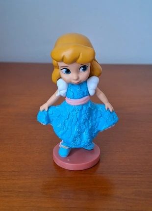 Cinderella mini figure - Disney, marca: Disney, estado: Novo sem etiquetas, tamanho: Tamanho único, €7.50, €8.58 inclui Proteção do Comprador