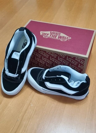 Vans Knu Skool 36, marque: Vans, état: Neuf avec étiquette, taille: 36, 40,00 €, 42,70 € Protection acheteurs incluse