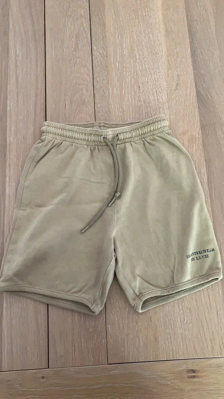 Short léger