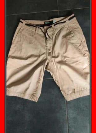 Short chino DcShoes homme taille w30 beige, marque: DC Shoes, état: Très bon état, taille: W30 | FR 40, 15,00 €, 16,45 € Protection acheteurs incluse