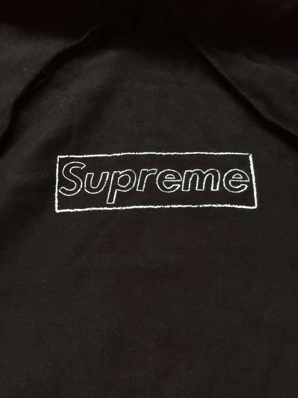 Supreme KAWS Chalk Logo Hooded Sweatshirt Black size M - Vinted