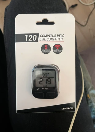 Compteur de vélo, marque: Decathlon, état: Neuf avec étiquette, 25,00 €, 26,95 € Protection acheteurs incluse