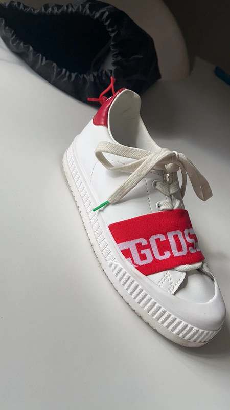 Sneakers gcds on sale