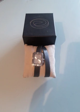 Montre Quartz femme, marque: Avène, état: Neuf avec étiquette, taille: Taille unique, 5,90 €, 6,90 € Protection acheteurs incluse