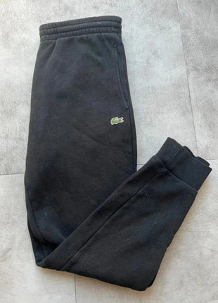 Jogging Lacoste brodé noir 100% coton taille S, brand: Lacoste, condizioni: Ottime, taglia: S / IT 40 / EU 36, €38.00, €40.60 include la Protezione acquisti