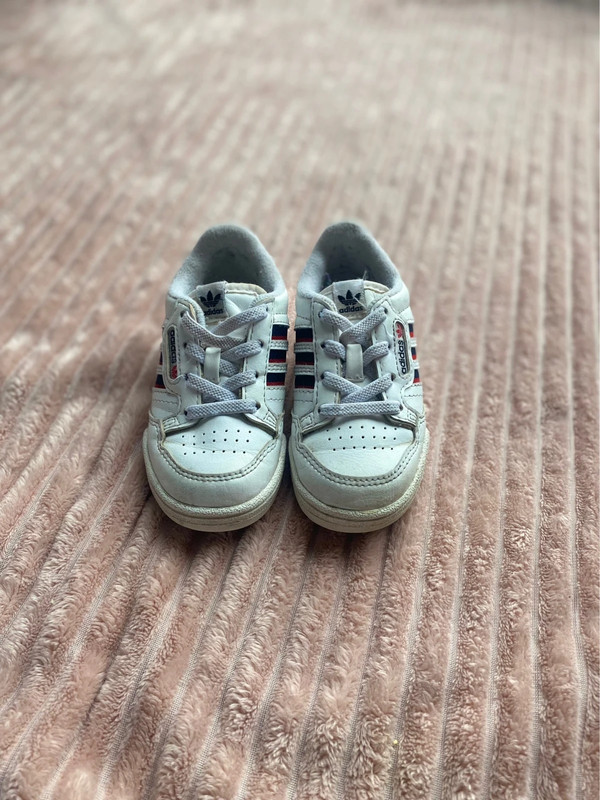 Infant size 6 adidas on sale trainers