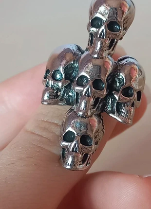 anello con teschi goth emo alt, marque: goth, état: Neuf sans étiquette, taille: 19 mm, 5,00 €, 5,95 € Protection acheteurs incluse