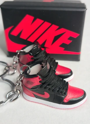 Porte-clefs cadeau sneakers, merk: Homemade, staat: Heel goed, € 12,00, € 13,30 inclusief Kopersbescherming
