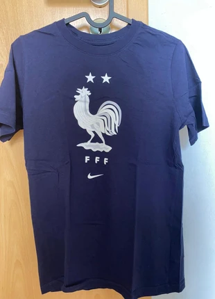 T-shirt bleu Nike équipe de France, brand: Nike, condition: Very good, size: 15 years / 170 cm, €5.00, €5.95 includes Buyer Protection