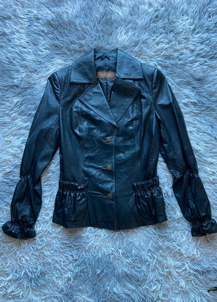 Veste en Cuir Karen Ritzi Couleur Noir Taille S-M 36-38 Effet vintage style y2k, marque: Vintage Dressing, état: Très bon état, taille: S / 36 / 8, 19,90 €, 21,60 € Protection acheteurs incluse