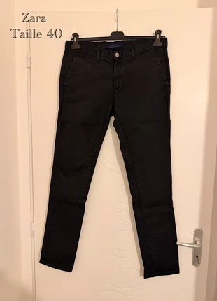 Pantalon chino zara man noir slim taille 40, merk: Zara, staat: Heel goed, maat: W31 | FR 40, € 10,00, € 11,20 inclusief Kopersbescherming