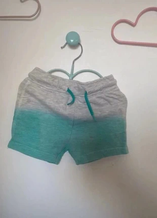 Short molleton garçon 9 mois, condition: Very good, size: 9-12 months / 74 cm, €2.00, €2.80 includes Buyer Protection