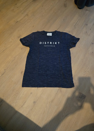 Shirt distrikt Nørrebro, marque: DISTRIKT NØRREBRO, état: Bon état, taille: L, 2,50 €, 3,33 € Protection acheteurs incluse