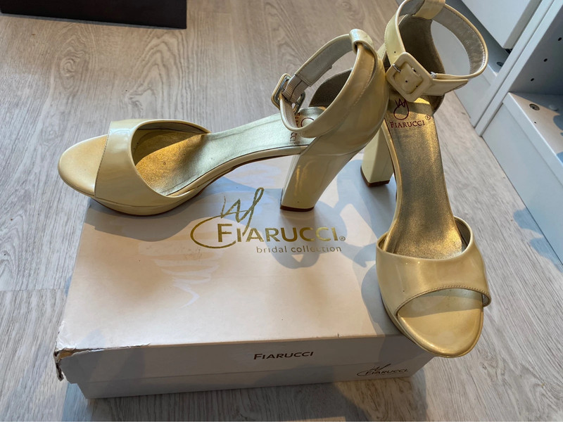 fiarucci shoes - Vinted