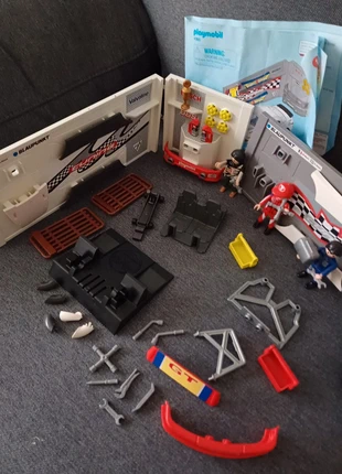 Garage playmobil et accessoires, marque: Playmobil, état: Très bon état, taille: 7 ans / 122 cm, 13,00 €, 14,35 € Protection acheteurs (Pro) incluse