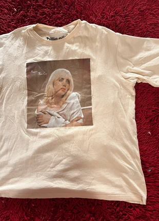 maglietta billie eilish, marque: Billie Eilish x H&M, état: Très bon état, taille: XS / 34 / 6, 4,50 €, 5,43 € Protection acheteurs incluse