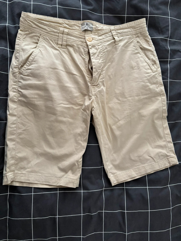 Alvaro moreno bermudas sale