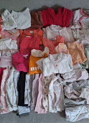 Lot vêtements bébé fille 1 mois, condizioni: Discrete, taglia: Fino a 1 mese / 50 cm, €50.00, €53.20 include la Protezione acquisti