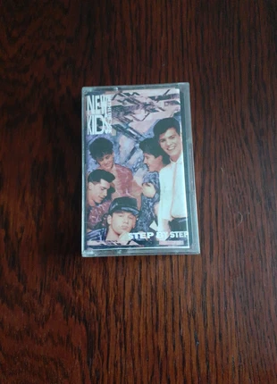 Cassette audio New Kids and the Block, marca: CBS, estado: Bom, tamanho: Tamanho único, €4.00, €4.90 inclui Proteção do Comprador Pro