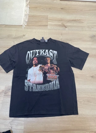 TEE shirt Outlast, marke: H&M, zustand: Sehr gut, größe: S, 4,00 €, 4,90 € inklusive Vinted-Käuferschutz