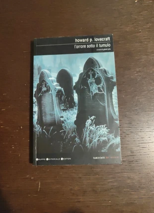 L'orrore sotto il tumulo e l'orrore nel museo - Howard P. Lovecraft, état: Très bon état, 5,00 €, 5,95 € Protection acheteurs (Pro) incluse