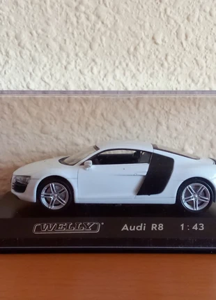 Audi R8 escala 1:43, brand: Audi, condizioni: Nuovo con cartellino, taglia: Taglia unica, €15.00, €16.45 include la Protezione acquisti
