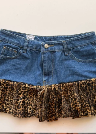 Mini-jupe en jean avec volants léopard, marque: Denim, état: Neuf sans étiquette, taille: M / 38 / 10, 24,99 €, 26,94 € Protection acheteurs incluse