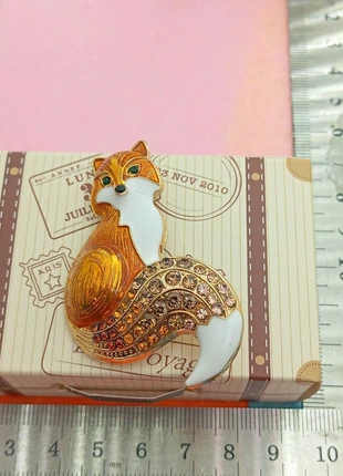 Broche, brand: zito.fr, condition: Very good, €5.00, €5.95 includes Buyer Protection Pro