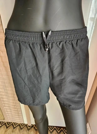 Short Femme Nike - Taille S (36) - Noir - Neuf avec Étiquette, marke: Nike, zustand: Neu, mit Etikett, größe: S / 36 / 8, 28,00 €, 30,10 € beinhaltet Vinted-Käuferschutz Pro