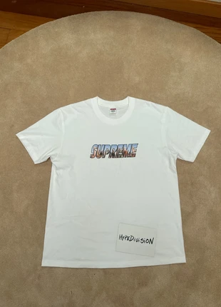 Supreme gotham t-shirt, marca: Supreme, estado: Novo sem etiquetas, tamanho: L, €24.00, €25.90 inclui Proteção do Comprador