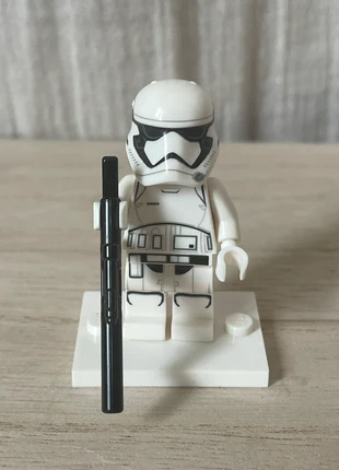 Minifigurine Lego Star Wars first order Stormtrooper, brand: LEGO, condition: Very good, size: One size, €8.00, €9.10 includes Buyer Protection