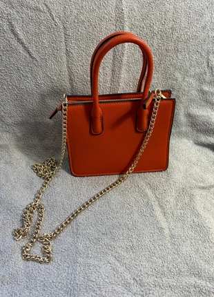 Chic Mini H&M Handbag – Burnt Orange with Gold Chain, brand: H&M, condition: Good, £5.00, £5.95 includes Buyer Protection