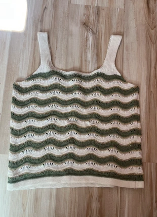 top crochet blanc vert et or, marke: amenolia shop, zustand: Sehr gut, größe: Einheitsgröße, 12,00 €, 13,30 € inklusive Vinted-Käuferschutz