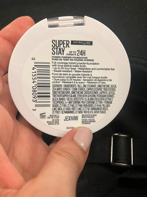 Maybelline super stay foundation 4