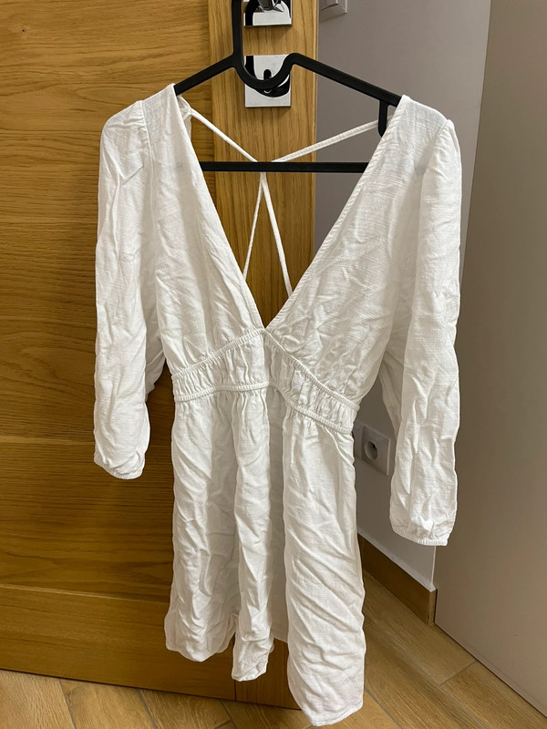 Biała sukienka na lato 1