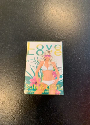 Parfum Sun & Love , marke: Love, zustand: Neu, mit Etikett, 10,00 €, 11,20 € inklusive Vinted-Käuferschutz