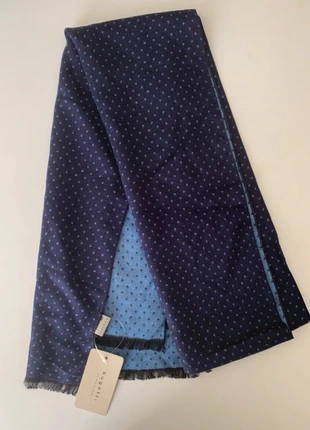 Sciarpa blu Bugatti, nuova con cartellino, marke: Bugatti, zustand: Neu, mit Etikett, 25,00 €, 26,95 € inklusive Vinted-Käuferschutz