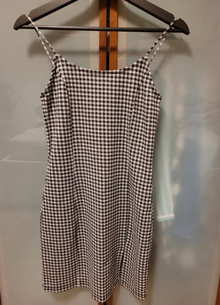 Kurzes Karokleid, merk: Vero Moda, staat: Heel goed, maat: S / 36 / 8, € 5,00, € 5,95 inclusief Kopersbescherming