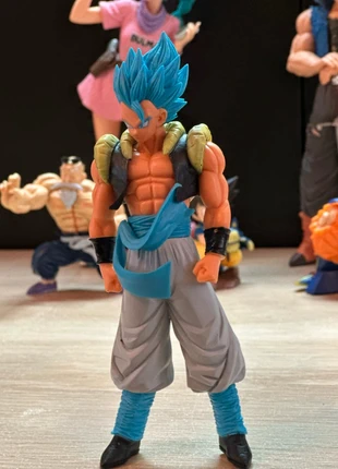 Figurine dbz collection, marque: Dragon Ball, état: Neuf sans étiquette, taille: Prématuré, jusqu'à 44cm, 9,00 €, 10,15 € Protection acheteurs incluse