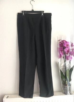 Pantalon noir Gérard darel, brand: Gerard Darel, condizioni: Ottime, taglia: L / IT 44 / EU 40, €8.00, €9.10 include la Protezione acquisti