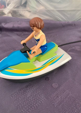 Très beau scooter des mers playmobil  avec sa bouée, marque: Playmobil, état: Bon état, taille: 6 ans / 116 cm, 3,90 €, 4,80 € Protection acheteurs (Pro) incluse